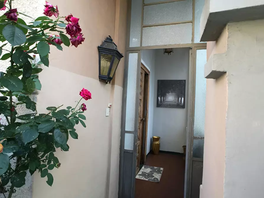 Immagine 10 di Camera in affitto  in Via Salvatore Farina a Torino