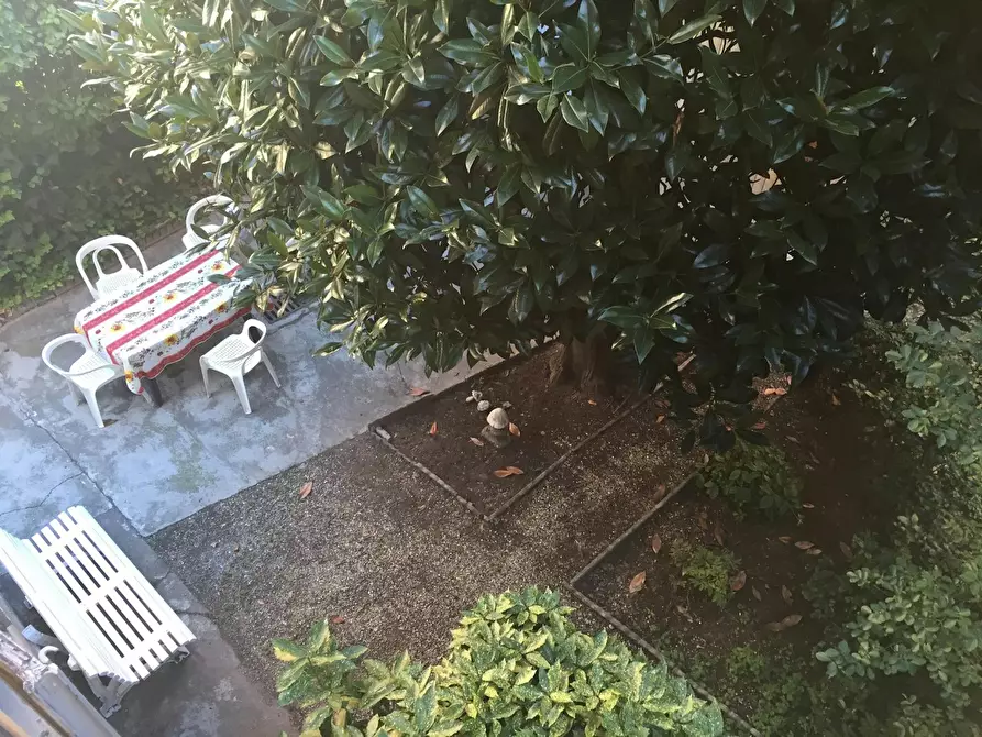 Immagine 6 di Camera in affitto  in Via Salvatore Farina a Torino