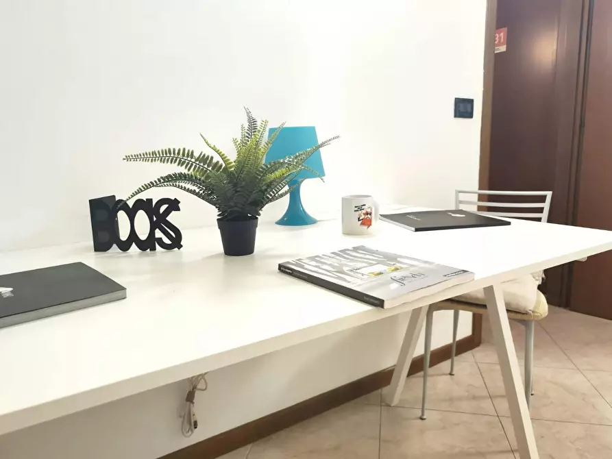 Immagine 8 di Camera in affitto  in Via Giovanni Segantini a Bologna