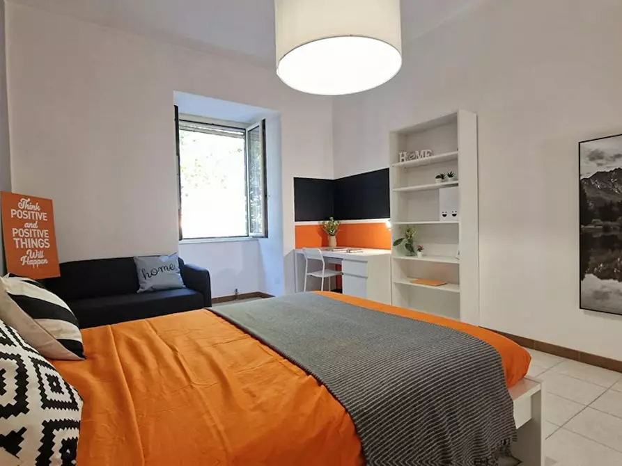 Immagine 3 di Camera in affitto  in Via Ostiense a Roma