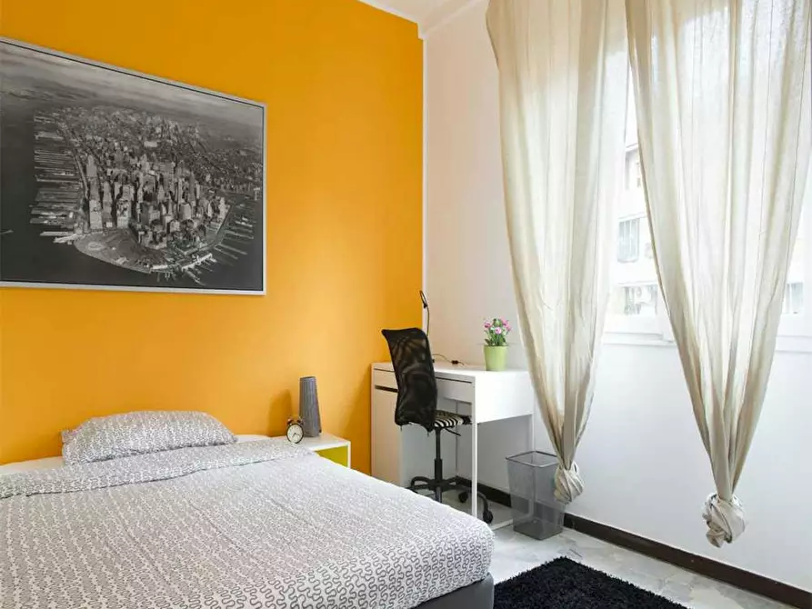 Immagine 2 di Camera in affitto  in Via Salvatore Barzilai a Milano