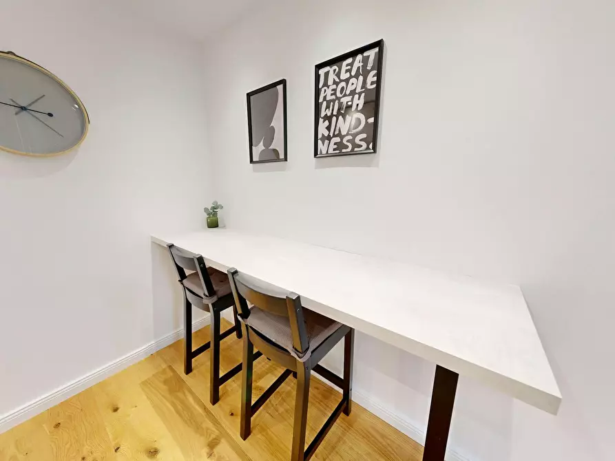 Immagine 8 di Appartamento in affitto  in Hallerstraße a Berlin