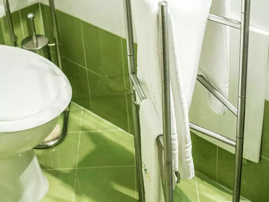 Immagine 10 di Appartamento in affitto  in Piazzetta Luigi Settembrini a Napoli