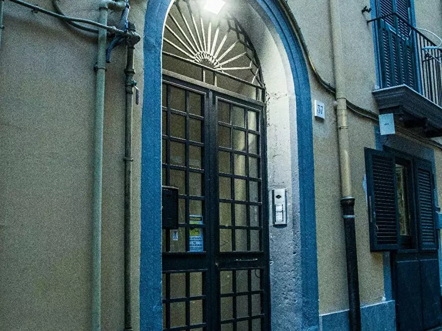 Immagine 4 di Appartamento in affitto  in Piazzetta Luigi Settembrini a Napoli