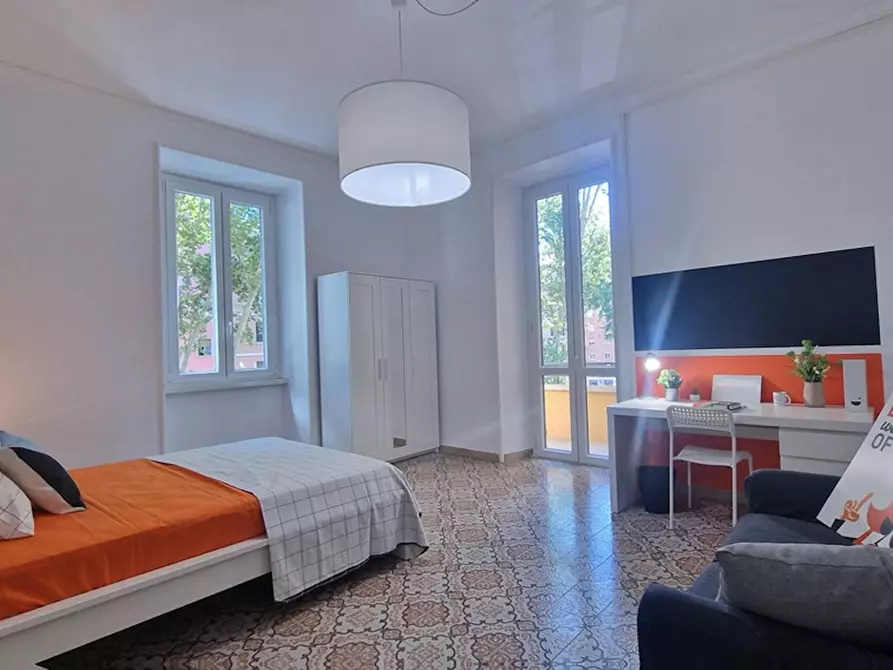 Immagine 3 di Camera in affitto  in Viale Angelico a Roma