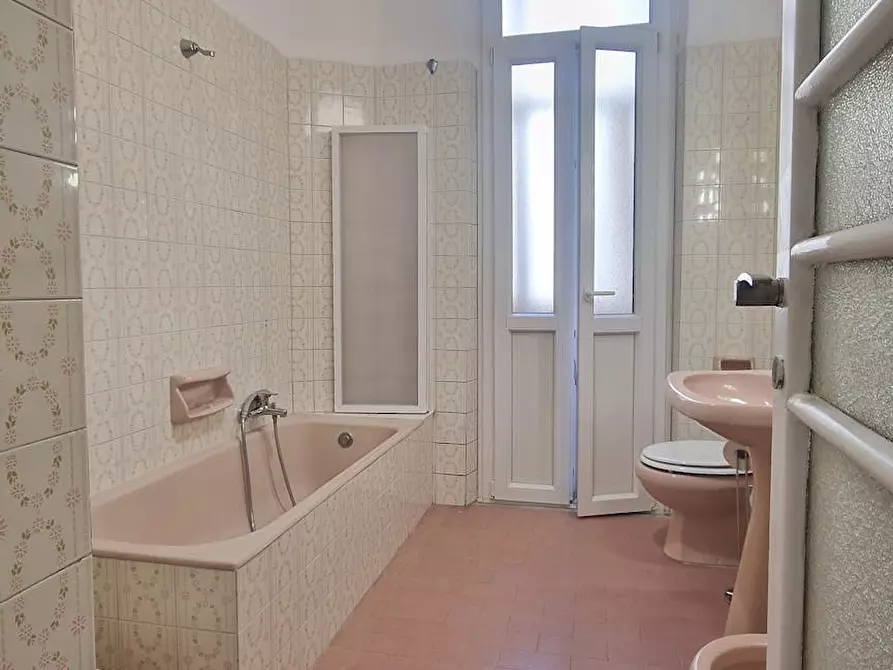 Immagine 8 di Camera in affitto  in Viale Angelico a Roma