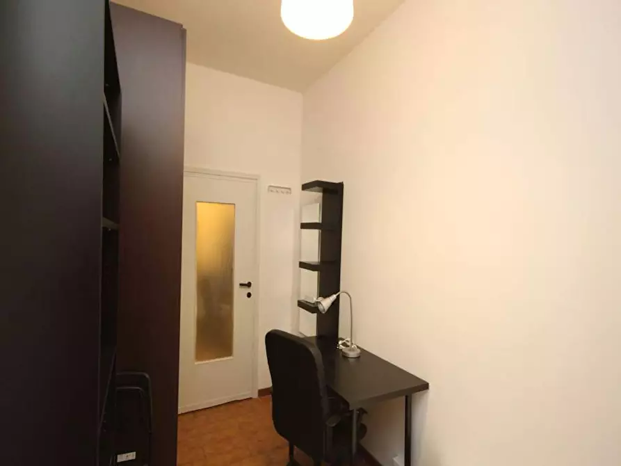 Immagine 9 di Camera in affitto  in Via Salvatore Barzilai a Milano