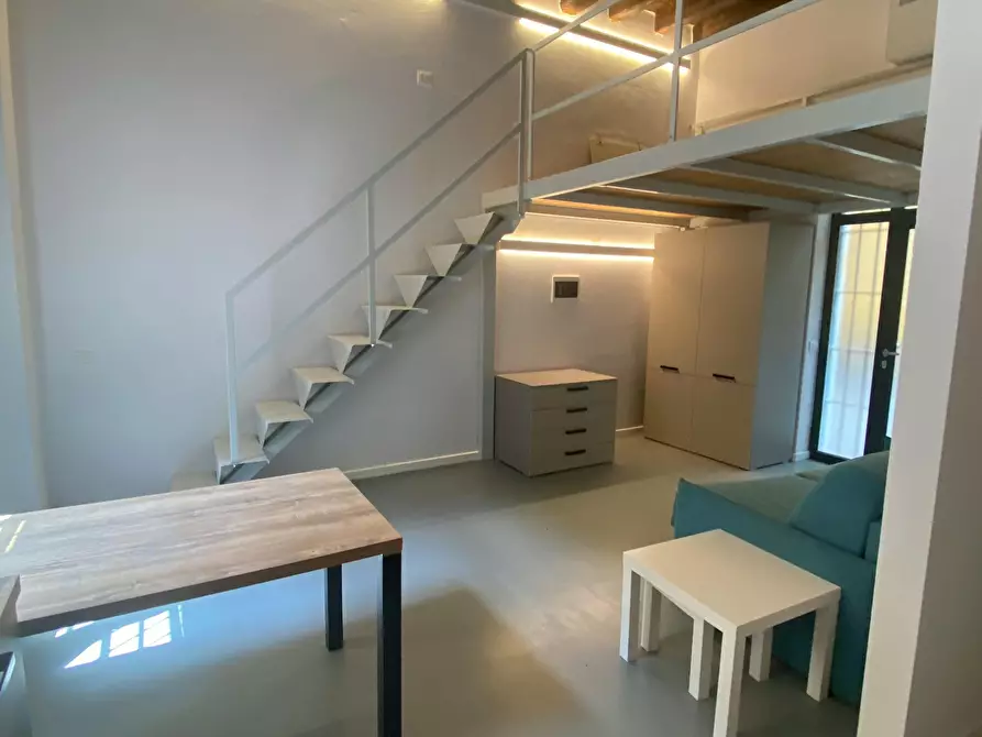 Immagine 6 di Appartamento in affitto  in Via Sartirana a Milano