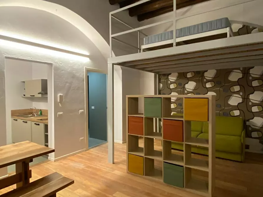 Immagine 1 di Appartamento in affitto  in Via Sartirana a Milano