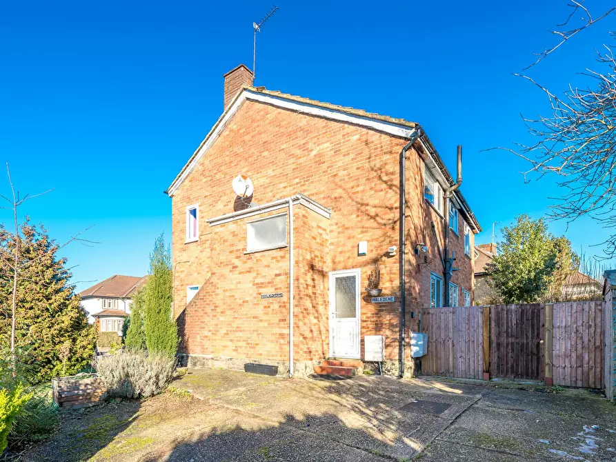 Immagine 9 di Appartamento in affitto  in Hale Lane a Barnet