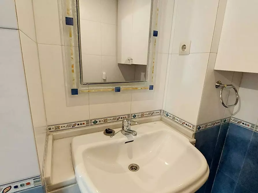 Immagine 10 di Camera in affitto  in Calle de Mauricio Legendre a Madrid