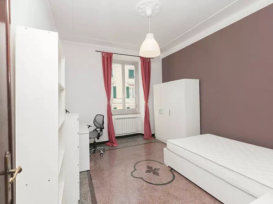 Immagine 2 di Camera in affitto  in Corso Buenos Aires a Genova