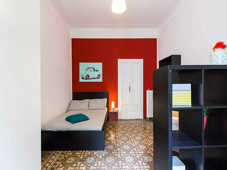 Immagine 1 di Camera in affitto  in Via Desiderio a Milano