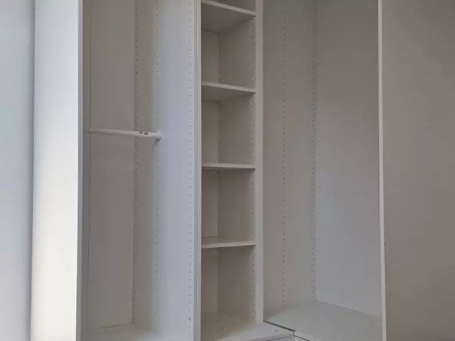 Immagine 10 di Appartamento in affitto  in Via Pietro Crespi a Milano