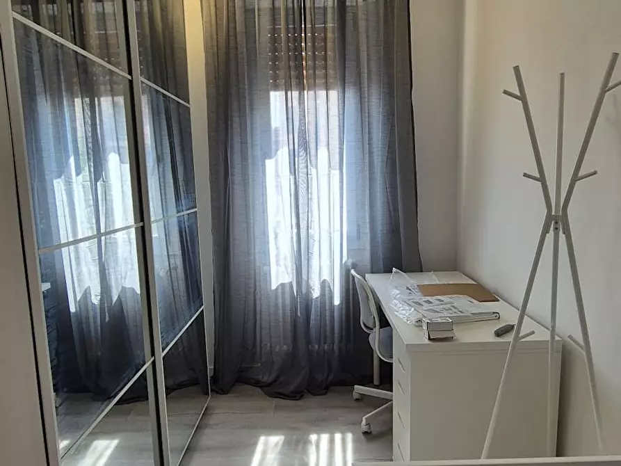 Immagine 1 di Appartamento in affitto  in Viale Brenta a Milano