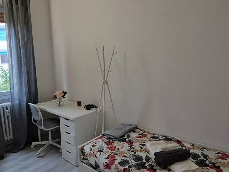 Immagine 2 di Appartamento in affitto  in Viale Brenta a Milano