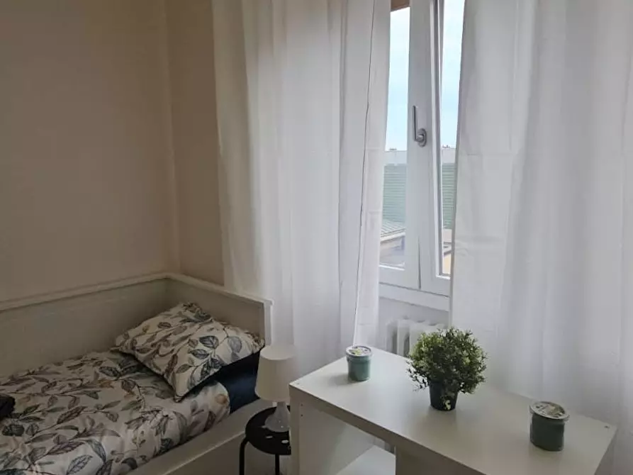 Immagine 9 di Appartamento in affitto  in Viale Brenta a Milano