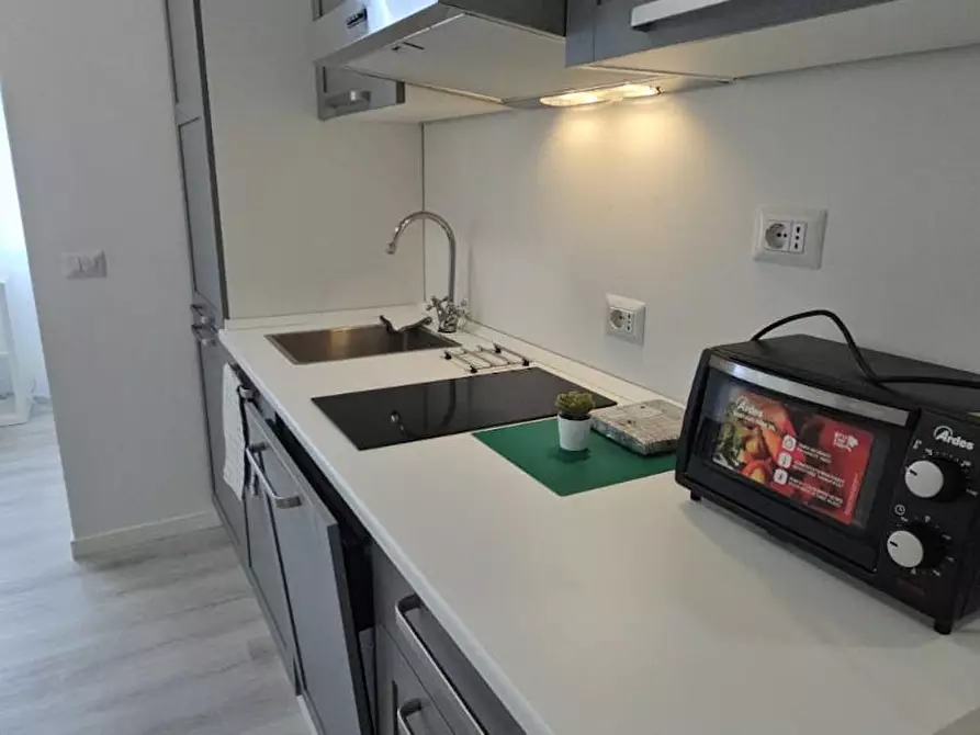 Immagine 10 di Appartamento in affitto  in Viale Brenta a Milano