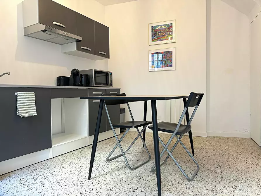 Immagine 2 di Appartamento in affitto  in Rue Bourguet a Avignon