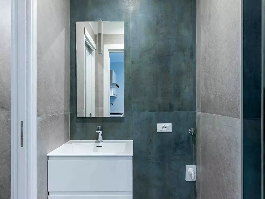 Immagine 4 di Camera in affitto  in Via Pasquale Paoli a Torino