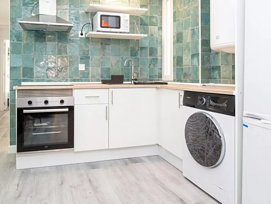 Immagine 10 di Camera in affitto  in Calle Berenguer de Bardají a Zaragoza