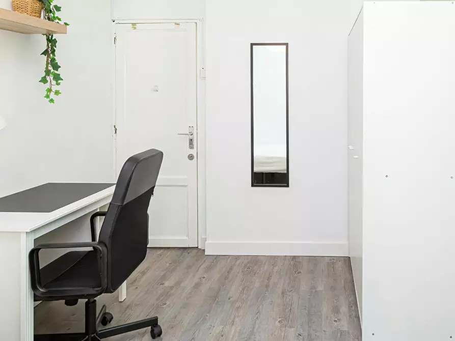 Immagine 5 di Camera in affitto  in Calle Berenguer de Bardají a Zaragoza