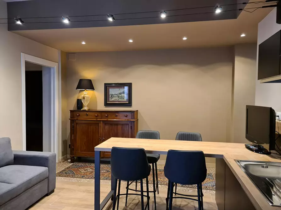 Immagine 2 di Camera in affitto  in Via Francesco Cavazza a Bologna