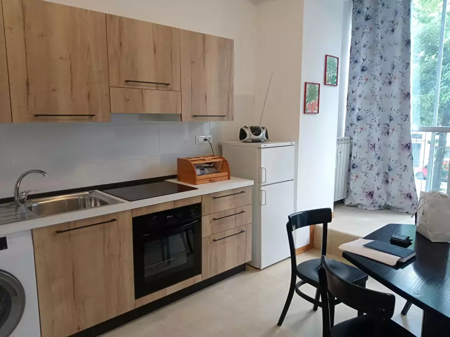 Immagine 5 di Appartamento in affitto  in Viale Camillo Benso di Cavour a Ferrara