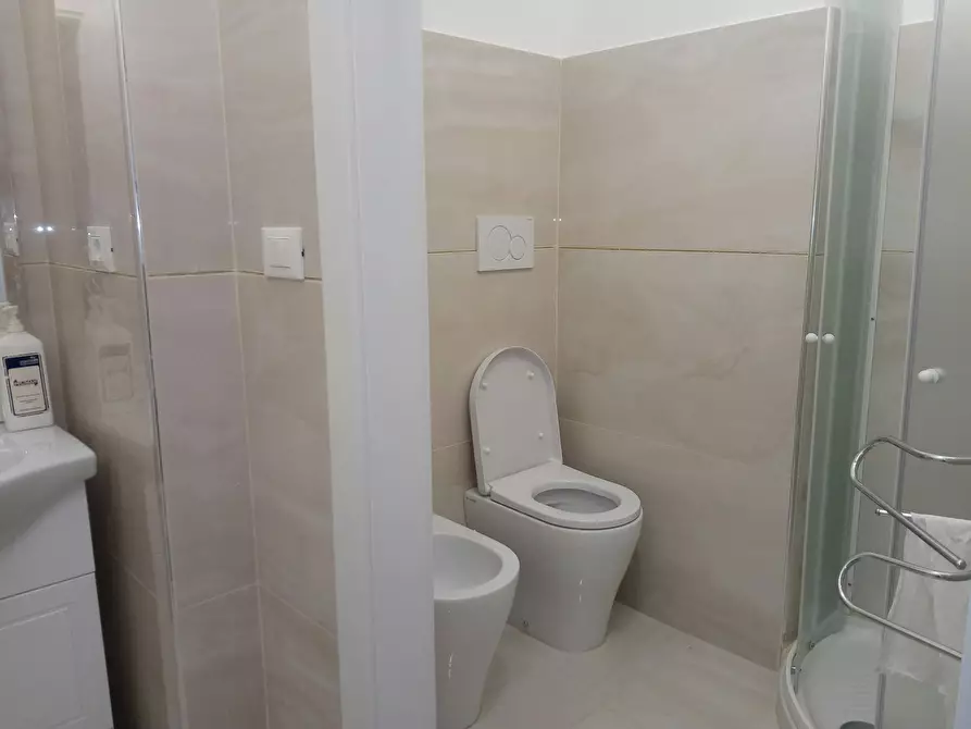 Immagine 10 di Appartamento in affitto  in Viale Camillo Benso di Cavour a Ferrara