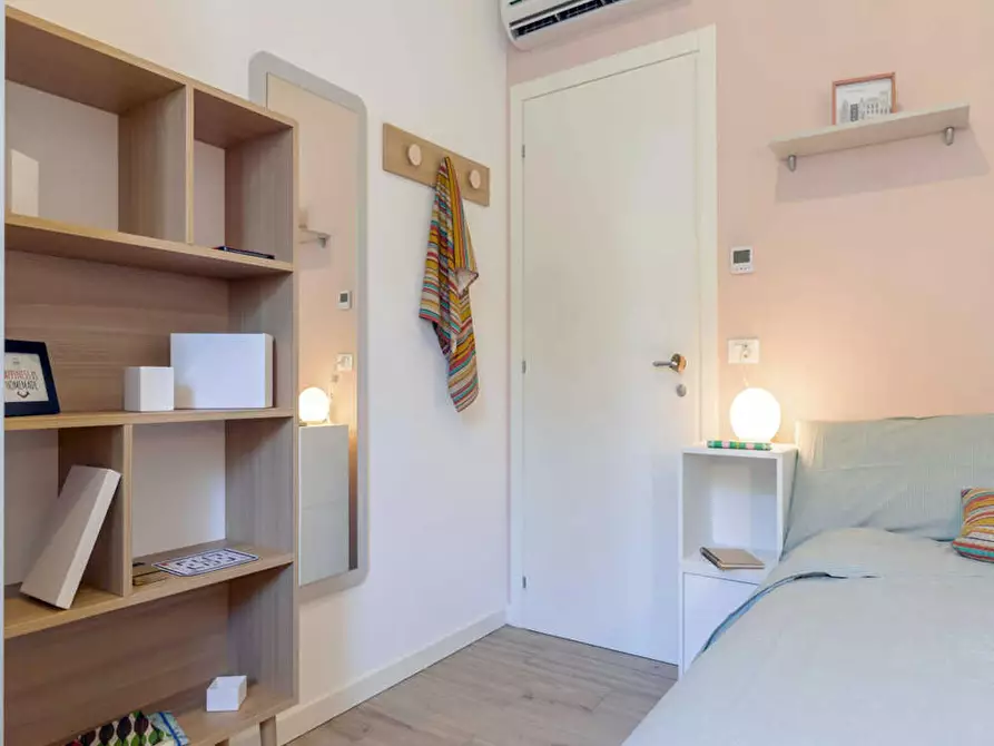 Immagine 4 di Camera in affitto  in Via Ospedale Civile a Padova