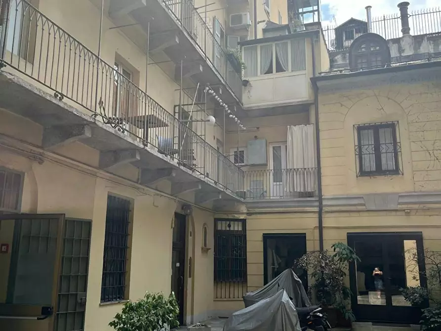 Immagine 5 di Camera in affitto  in Piazza Giambattista Bodoni a Torino