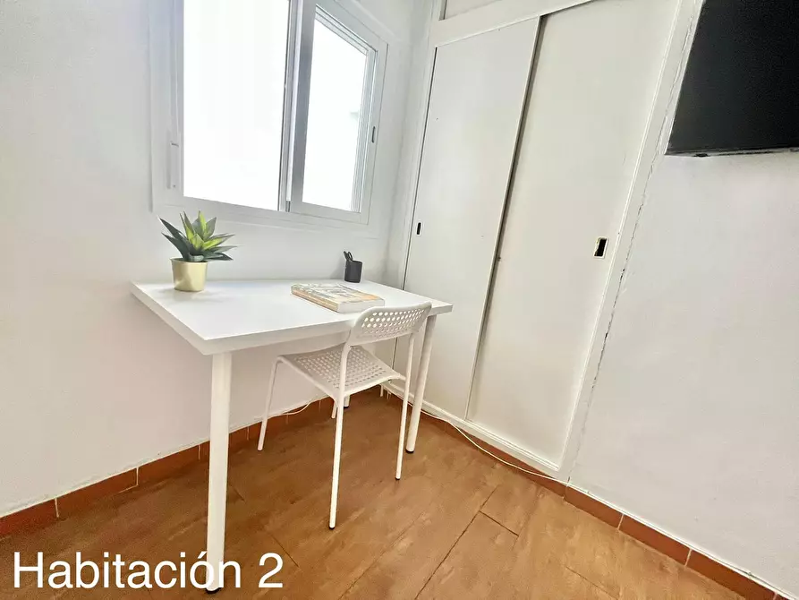 Immagine 4 di Camera in affitto  in Calle Huelva a Santiponce