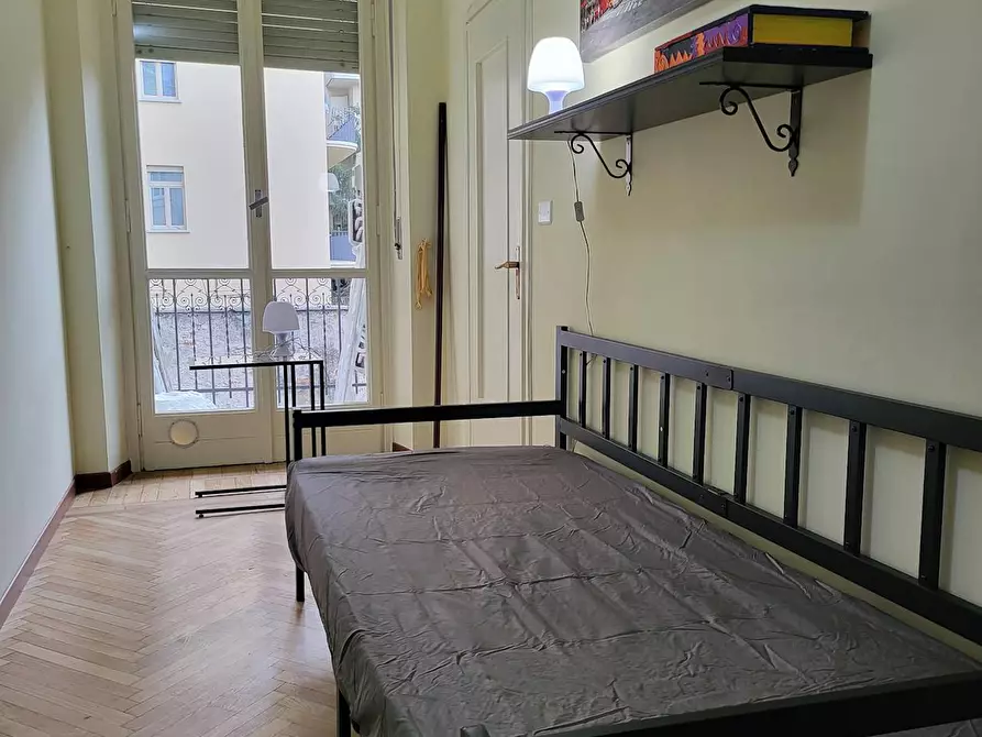 Immagine 3 di Camera in affitto  in Corso Vittorio Emanuele II a Torino