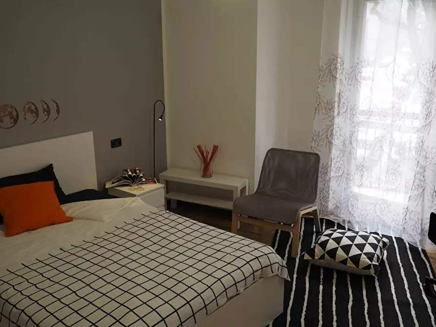 Immagine 4 di Camera in affitto  in Via Pietro Giuria a Torino