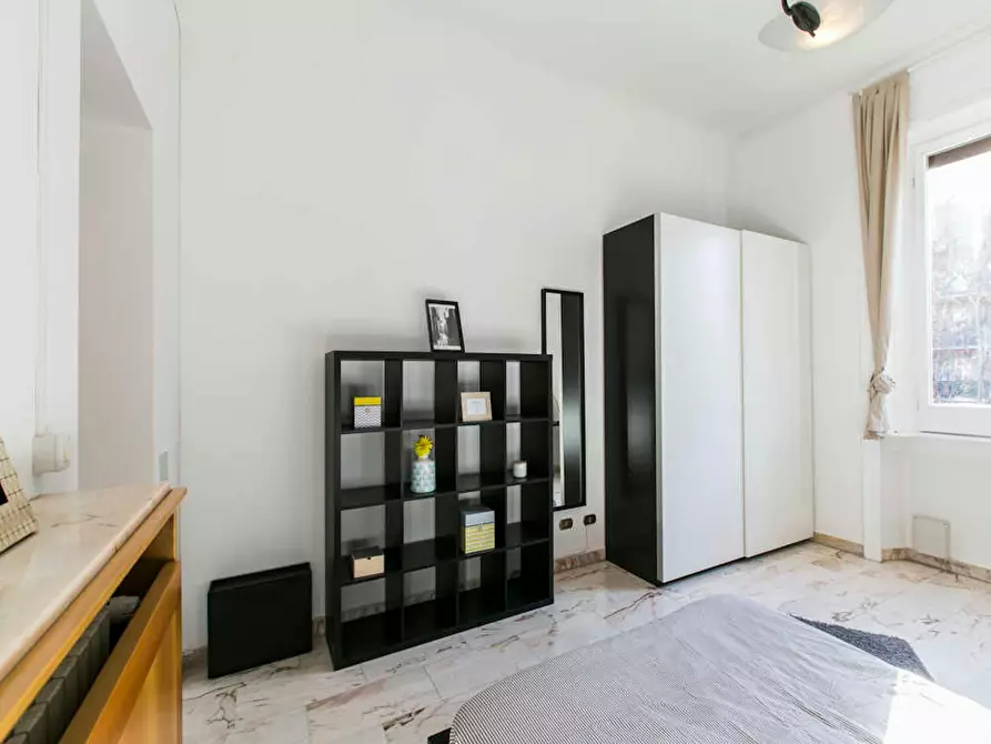 Immagine 2 di Camera in affitto  in Viale Edoardo Jenner a Milano