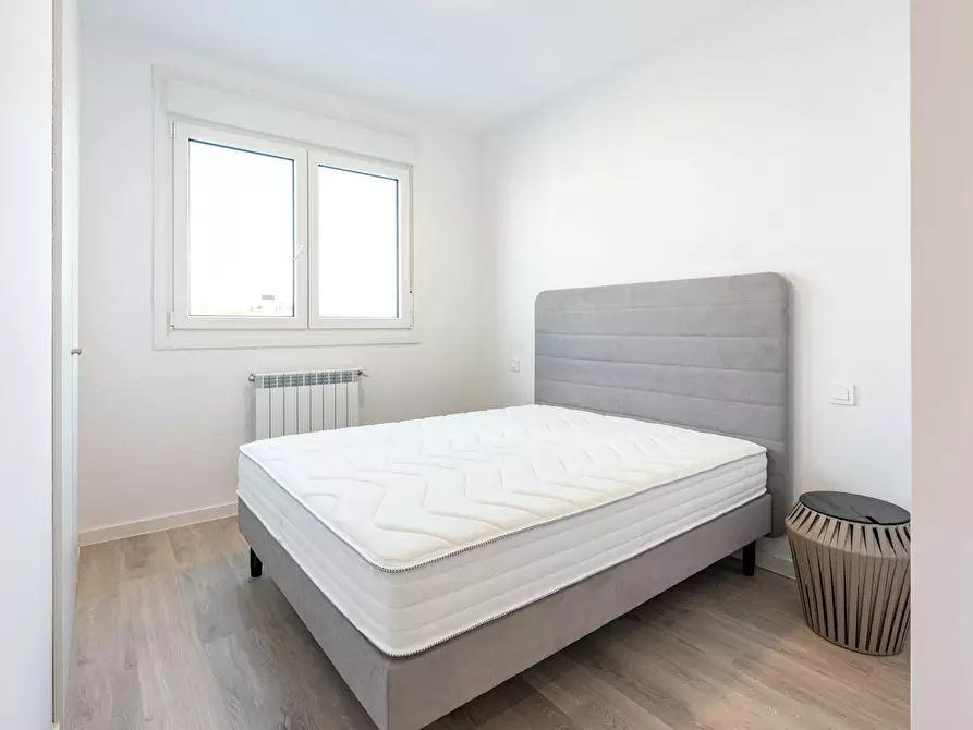 Immagine 9 di Appartamento in affitto  in Calle Iberia a Madrid
