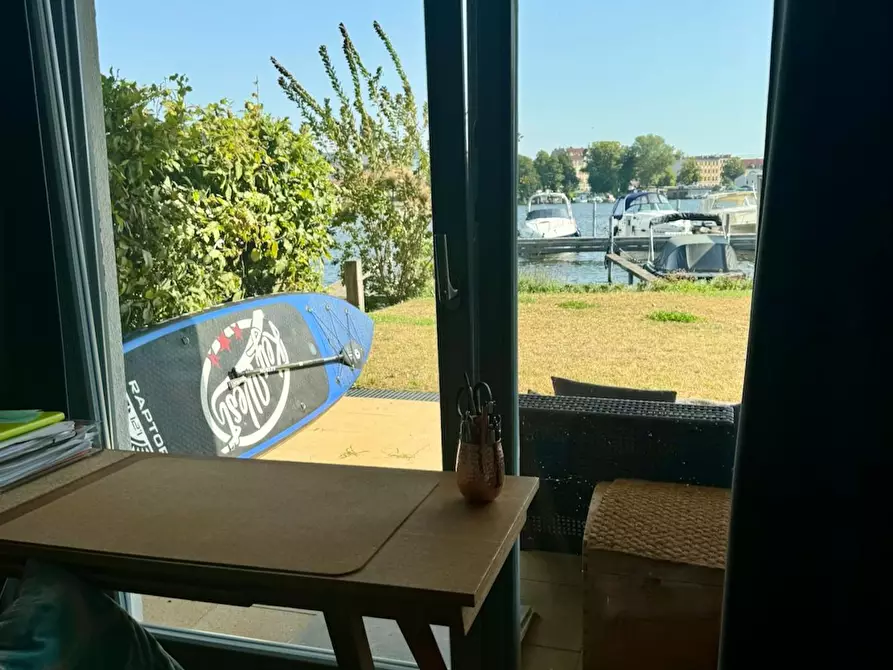 Immagine 1 di Appartamento in affitto  in Grünauer Straße a Berlin