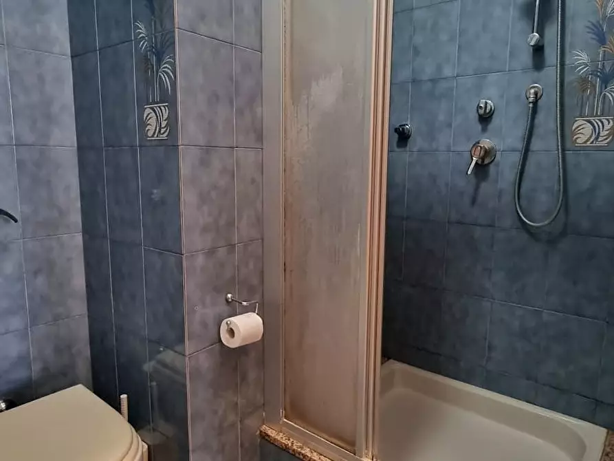 Immagine 8 di Camera in affitto  in Via Albenga a Torino