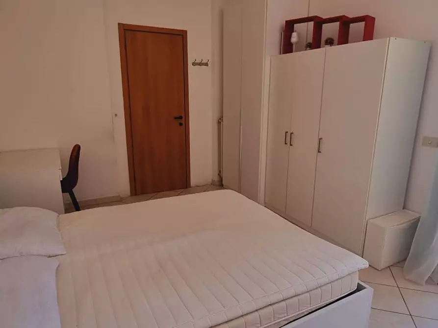 Immagine 10 di Camera condivisa in affitto  in Via Senese a Firenze