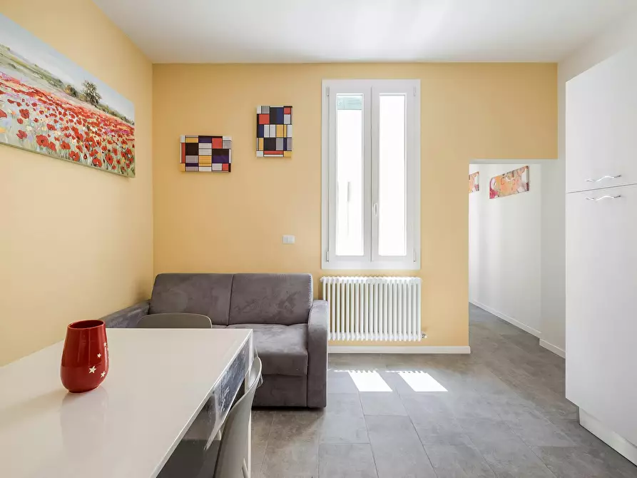 Immagine 6 di Appartamento in affitto  in Via delle Belle Arti a Bologna