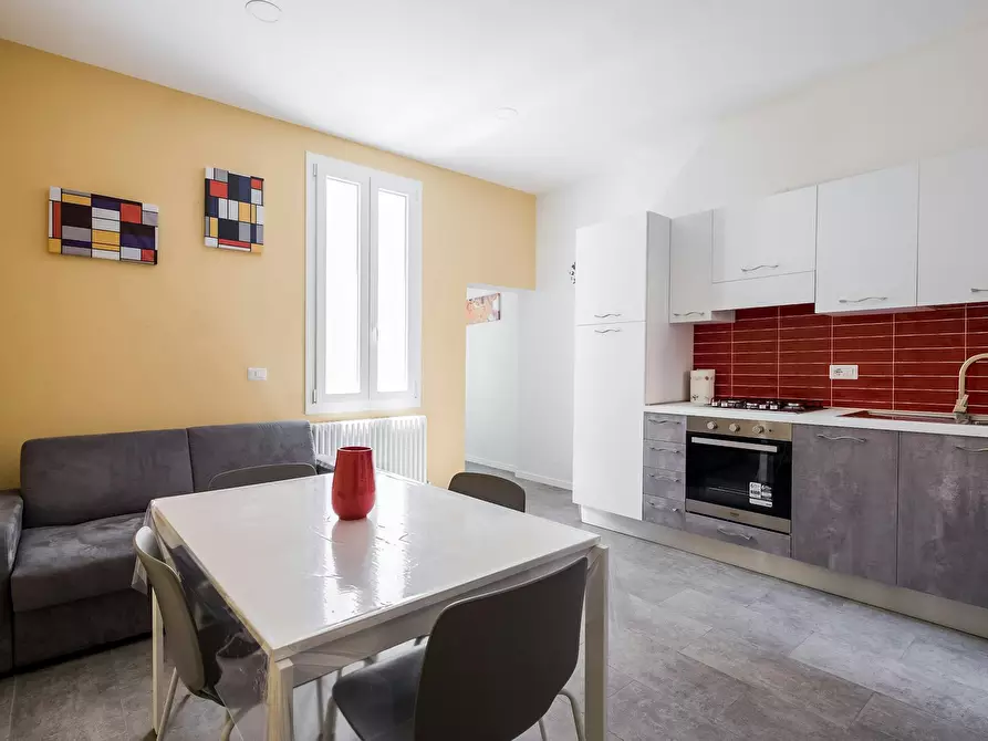 Immagine 9 di Appartamento in affitto  in Via delle Belle Arti a Bologna