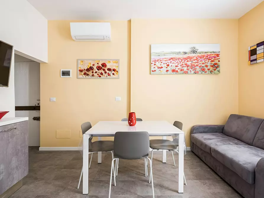 Immagine 3 di Appartamento in affitto  in Via delle Belle Arti a Bologna