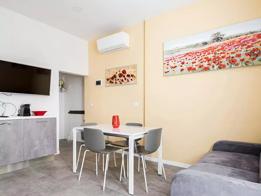 Immagine 5 di Appartamento in affitto  in Via delle Belle Arti a Bologna