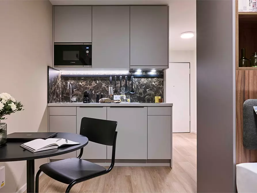 Immagine 9 di Appartamento in affitto  in Sachsenstraße a Hamburg