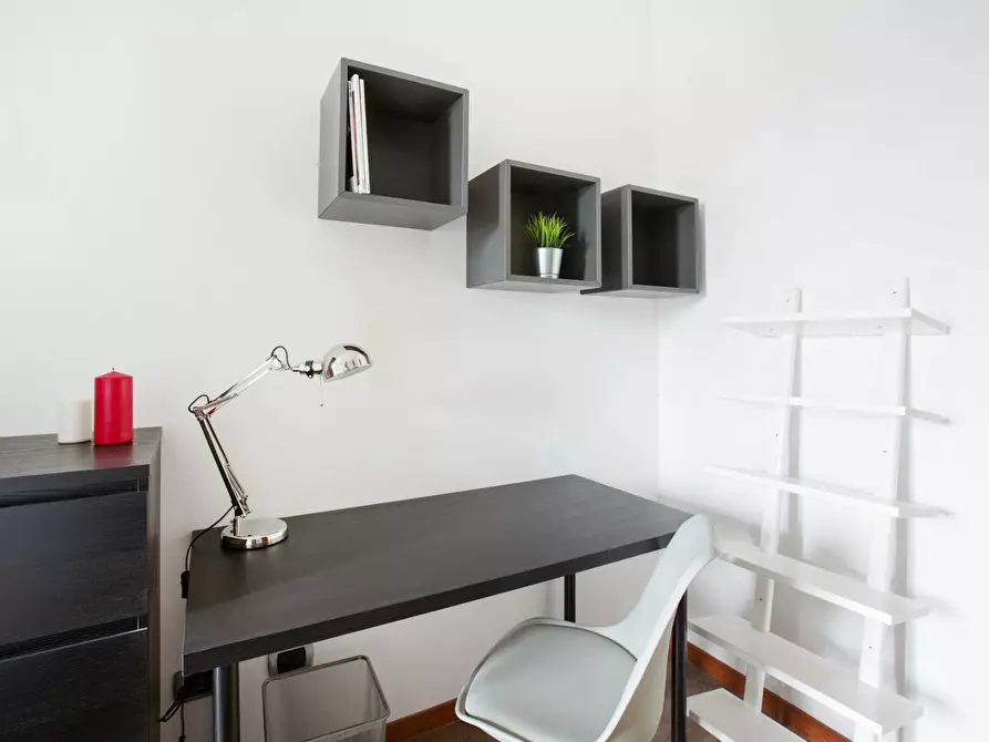 Immagine 3 di Camera in affitto  in Via dei Gracchi a Milano