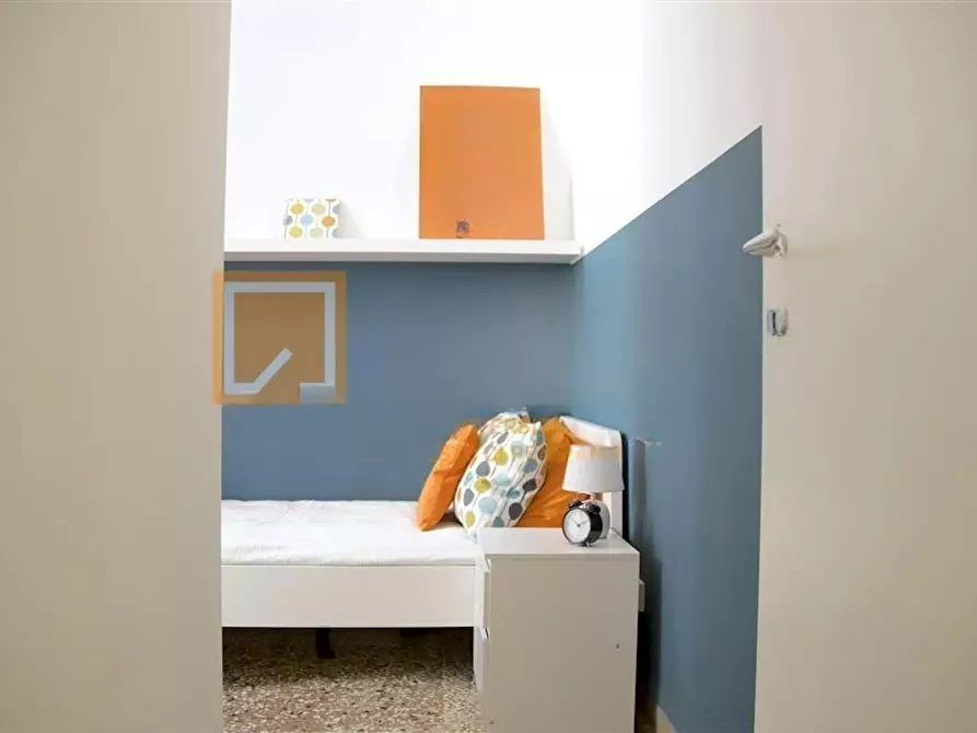 Immagine 3 di Camera in affitto  in Strada Maggiore a Bologna