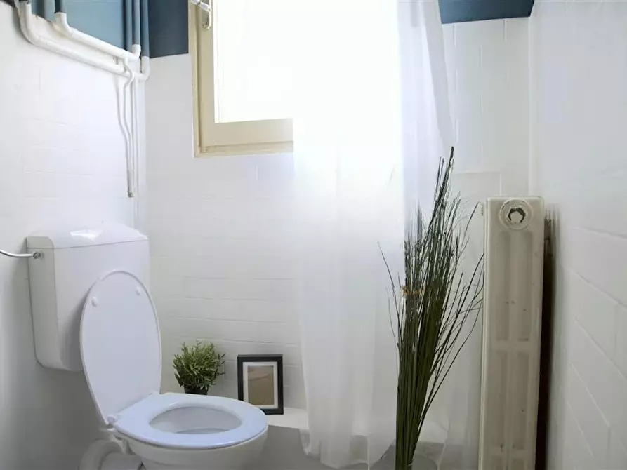 Immagine 10 di Camera in affitto  in Strada Maggiore a Bologna