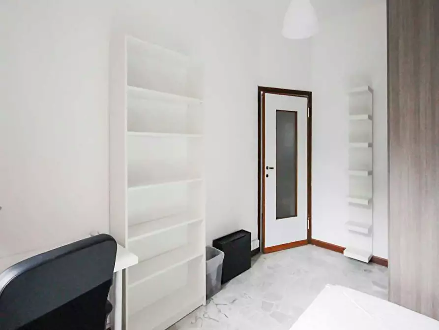 Immagine 3 di Camera in affitto  in Largo Cavalieri di Malta a Milano