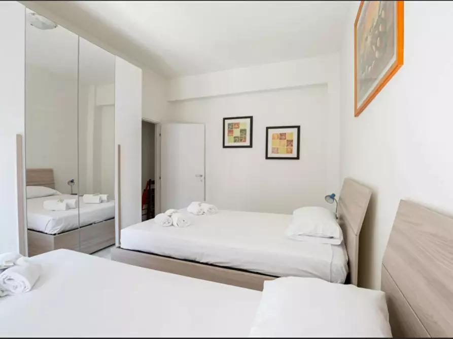 Immagine 1 di Appartamento in affitto  in Via Rogoredo a Milano