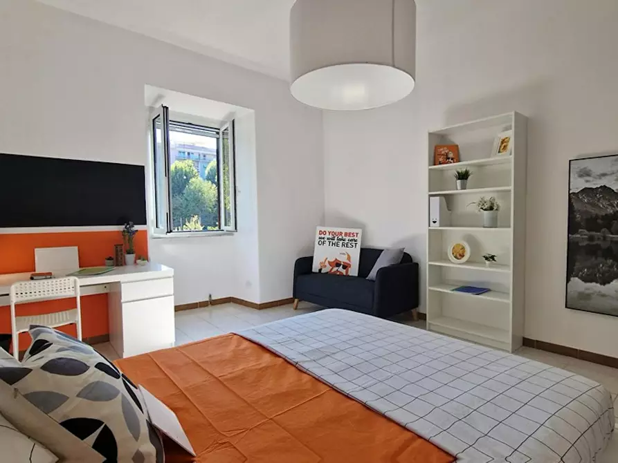 Immagine 3 di Camera in affitto  in Via Ostiense a Roma